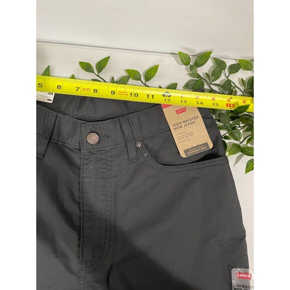 Levi’s Black High-Waisted Tapered Leg Mom Jeans Size 29x30 - Picture 9 of 13